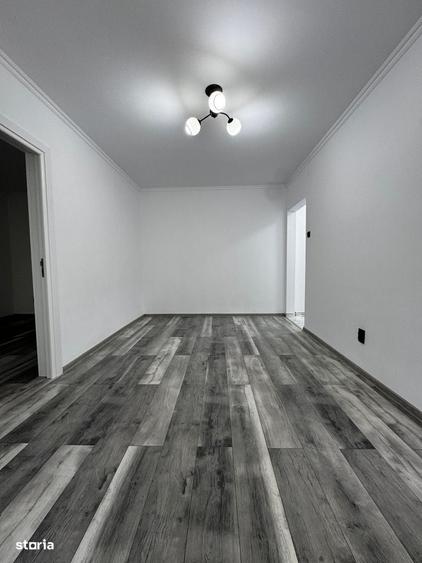 Apartament cu 3 camere în Tătărași