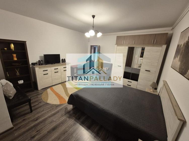 Apartament cu 2 camere decomandat, mobilat în Central