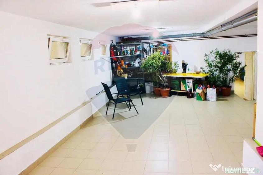 Casă cu 6 camere cu Teren 719 Mp în Oncea