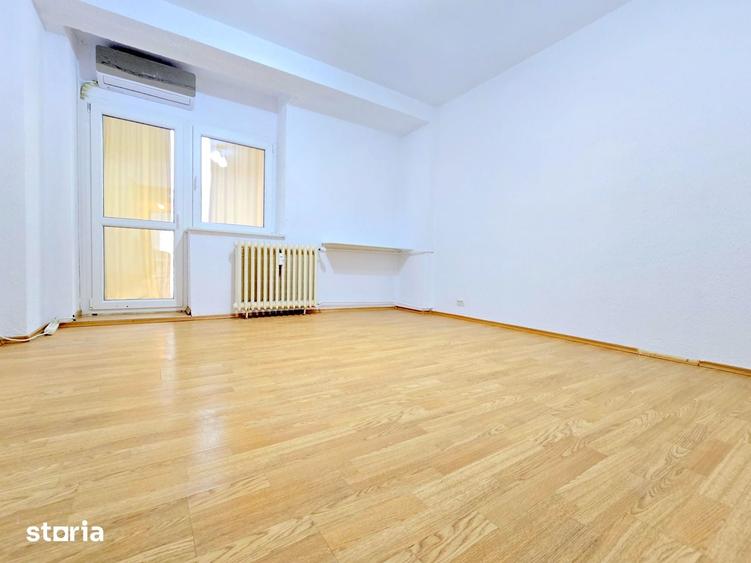 Apartament cu 3 camere decomandat în Decebal