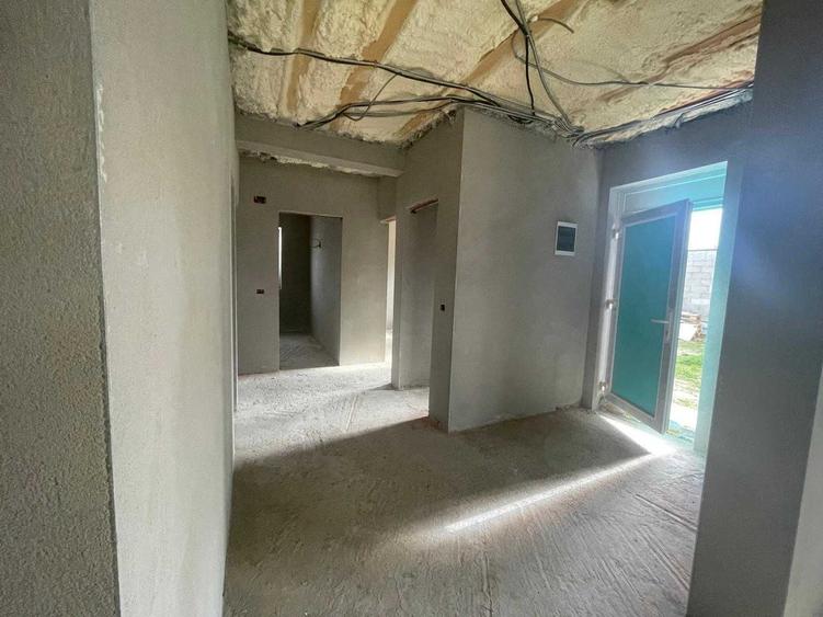 Casă cu 4 camere în Cihei