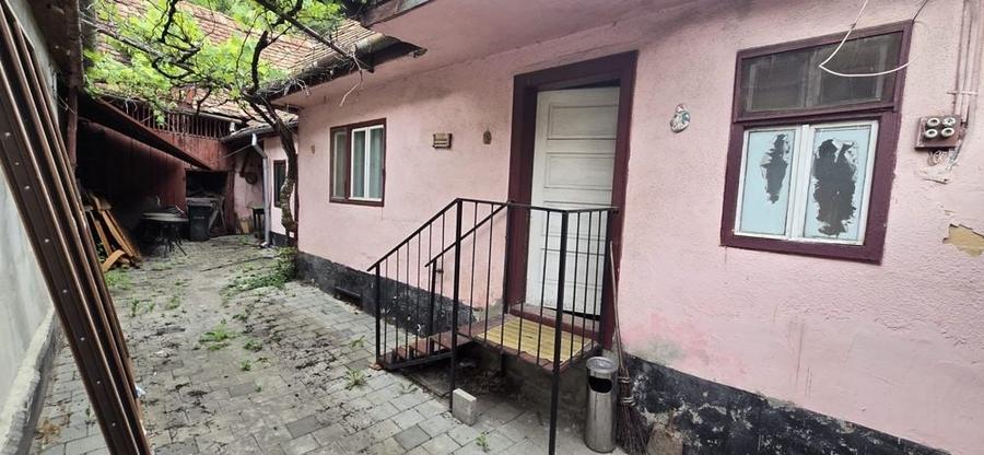 Casa de vanzare - 1