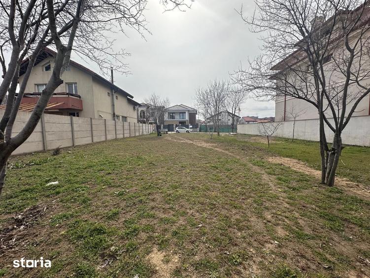 Teren de 721 mp, în Kamsas