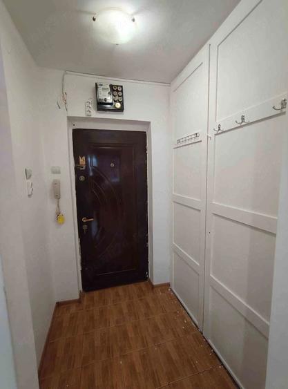 Garsonieră semidecomandată în Rogerius