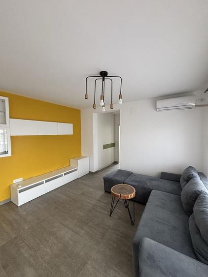 Apartament cu 2 camere decomandat în Dumbrăvița
