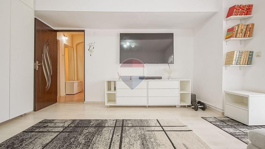 Apartament cu 2 camere decomandat, mobilat în Răcădău