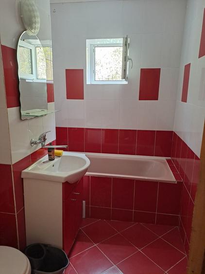 Apartament cu 2 camere decomandat în Exterior Vest