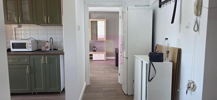Apartament cu 2 camere decomandat în 13 Septembrie