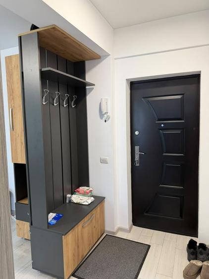 Apartament cu 2 camere semidecomandat, mobilat în Chiajna