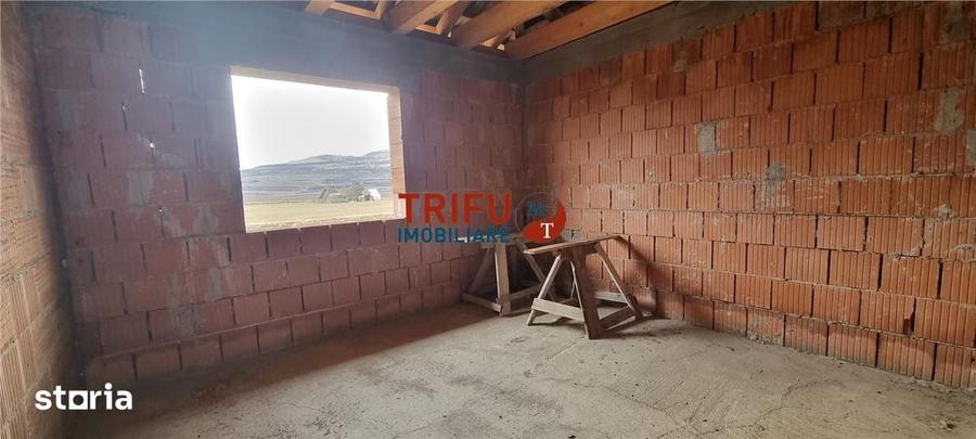 Casă cu 4 camere cu Teren 500 Mp în Ighiu