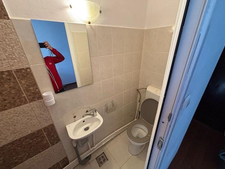 Garsonieră decomandată în Narcisa