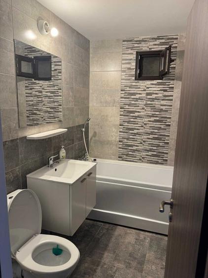 Apartament cu 2 camere decomandat în Spitalului