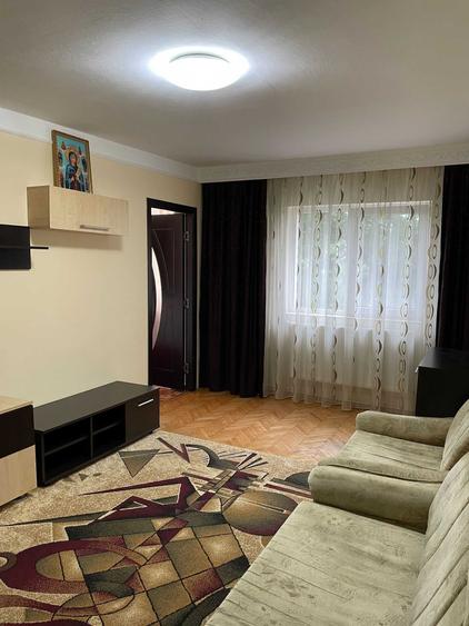 Vand apartament 2 camere - 12