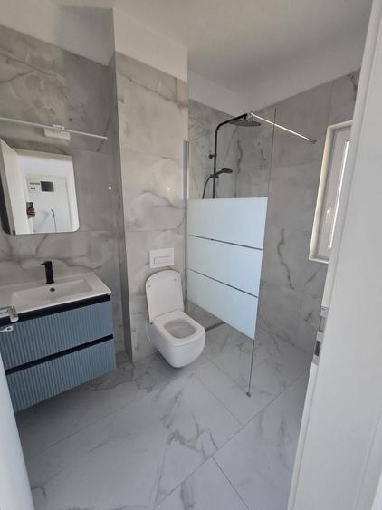 Duplex cu 4 camere cu Canalizare în Moșnița Nouă