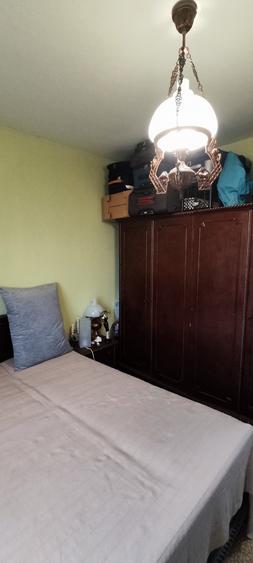 Apartament cu 3 camere decomandat în Tineretului