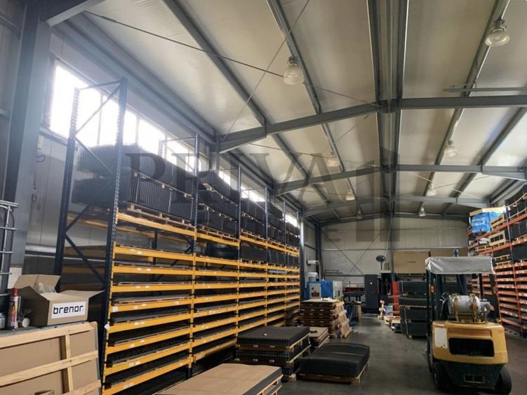 Hala industriala cu birouri, 500 mp utili, Torontal - 2