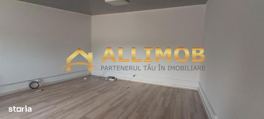 Spațiu comercial, de 140 mp, în Mihai Bravu