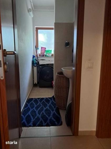 Apartament cu 3 camere în Dumbrăvița