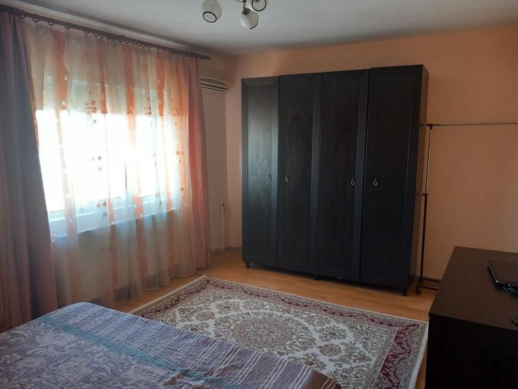 Apartament cu 2 camere decomandat în Aradului