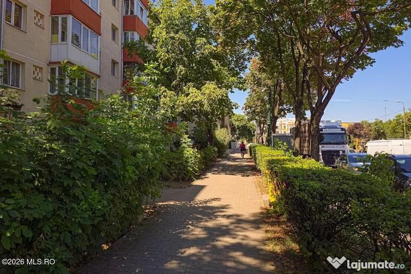 Apartament cu 2 camere nedecomandat în Spitalul Județean
