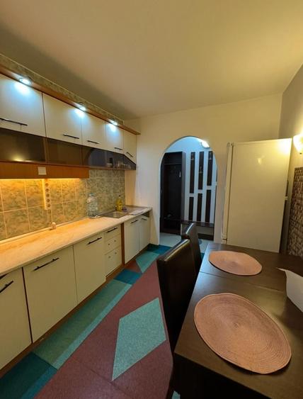 Apartament cu 2 camere semidecomandat în Grigorescu
