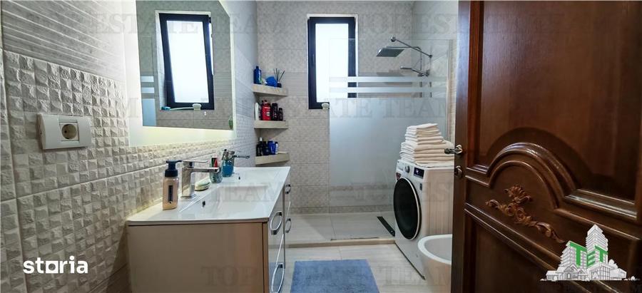 Casă cu 6 camere cu Teren 420 Mp în Ștefăneștii de Jos