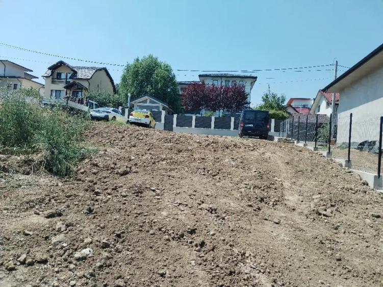 Casă cu 5 camere în Radovanu