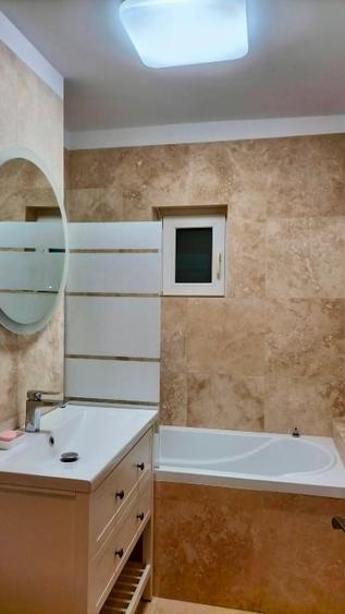 Apartament cu 2 camere semidecomandat, mobilat în Rovine