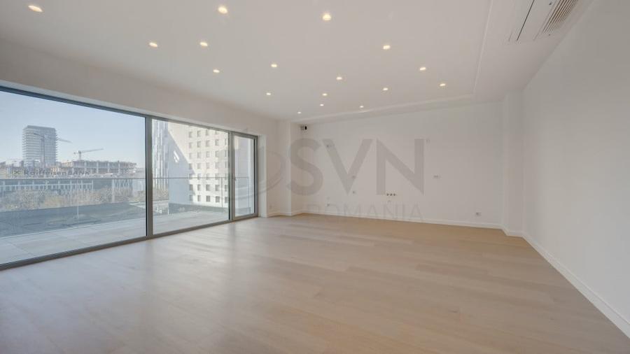 Apartament cu 3 camere decomandat în Aviației