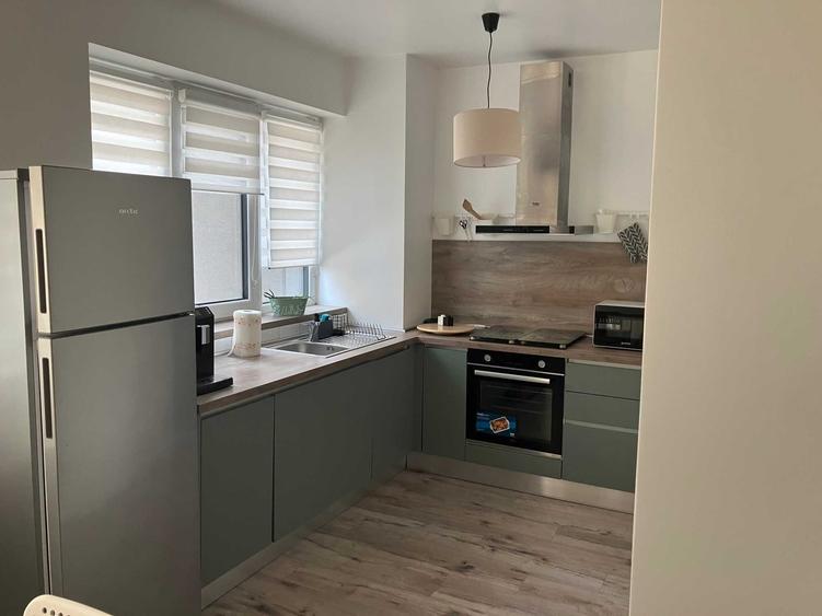 Apartament cu 2 camere decomandat în Exterior Vest
