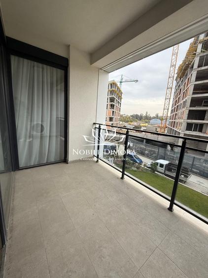 Apartament cu 2 camere semidecomandat, mobilat în Central