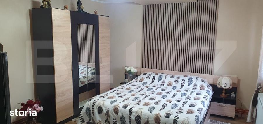 Casă cu 7 camere cu Teren 1750 Mp în Poiana Stampei
