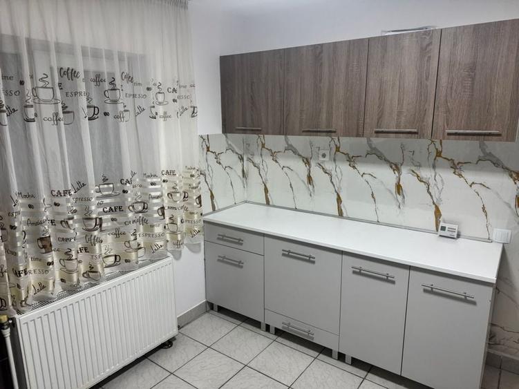 Casă cu 4 camere cu Teren 300 Mp în Afumați