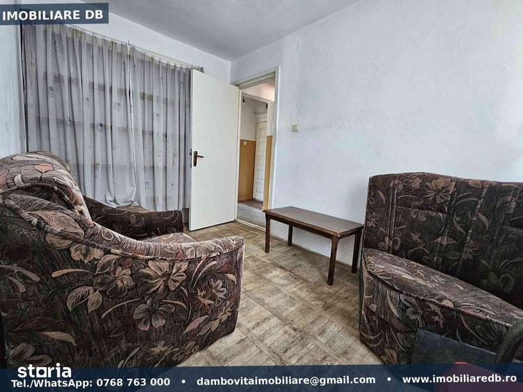 Apartament cu 3 camere semidecomandat în Micro 9