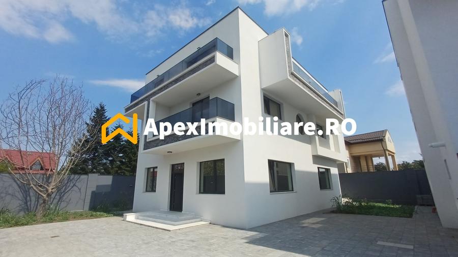 Casă individuală cu 7 camere cu Canalizare în Pipera