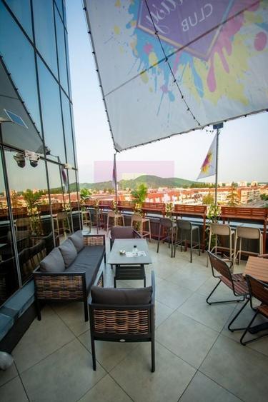 Spațiu comercial, de 250 mp, în Central