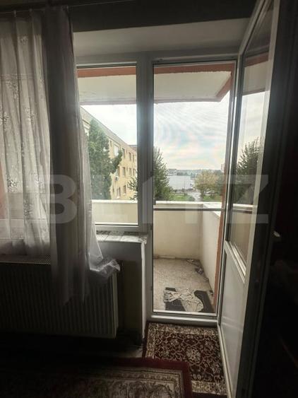 Apartament cu 2 camere semidecomandat în Nord-Est