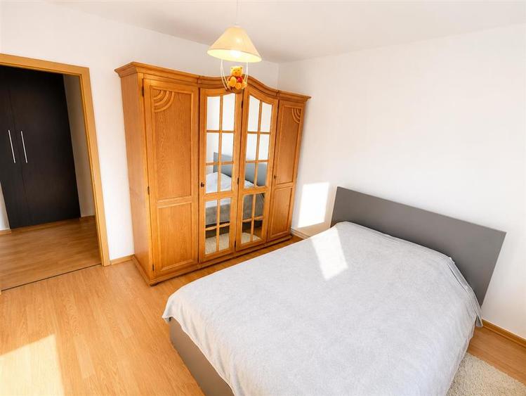 Apartament cu 2 camere semidecomandat în Astra