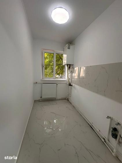 Apartament 2 camere, balcon,renovat,ETAJ2, 48000 euro - 1