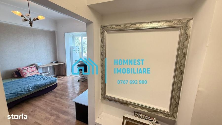 Garsonieră în Victoriei