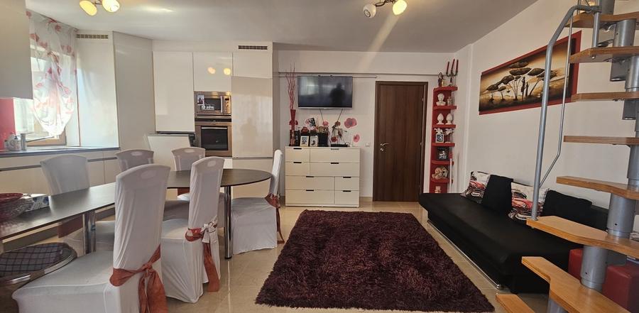 Apartament cu 3 camere decomandat în Central
