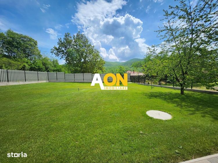 Casă cu 2 camere cu Canalizare în Ampoița