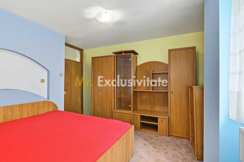 Apartament cu 3 camere decomandat, mobilat în Rolast