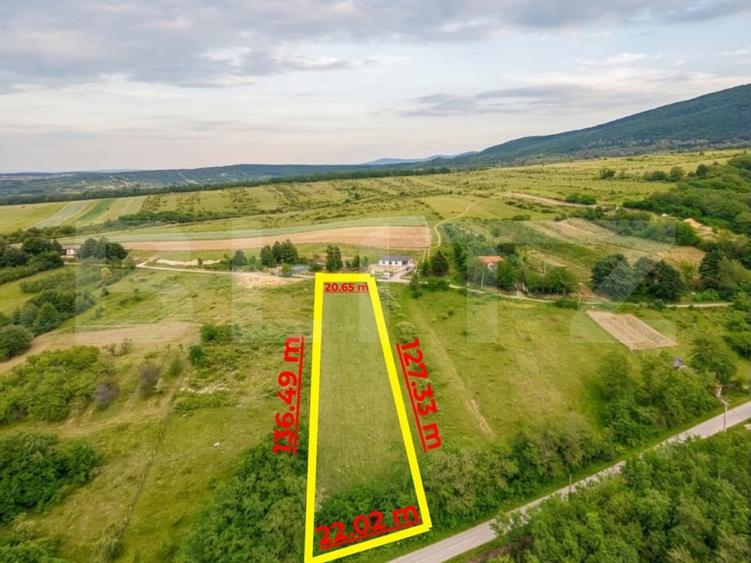 Teren Construcții intravilan de 2917 mp, în Meseșenii de Sus