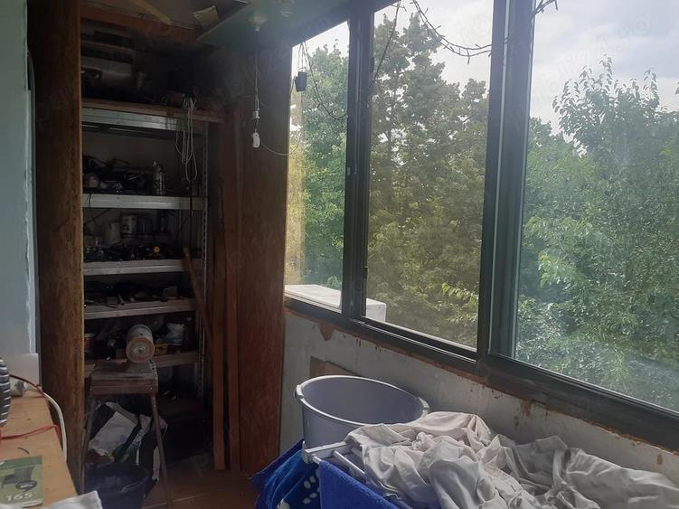 Apartament cu 3 camere semidecomandat în Hipodrom