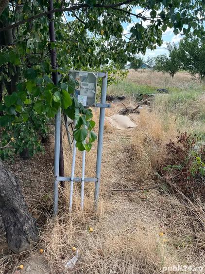 Teren de 3800 mp, în Albești