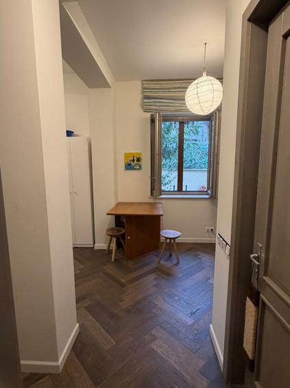 Apartament cu 3 camere decomandat, mobilat în Herăstrău