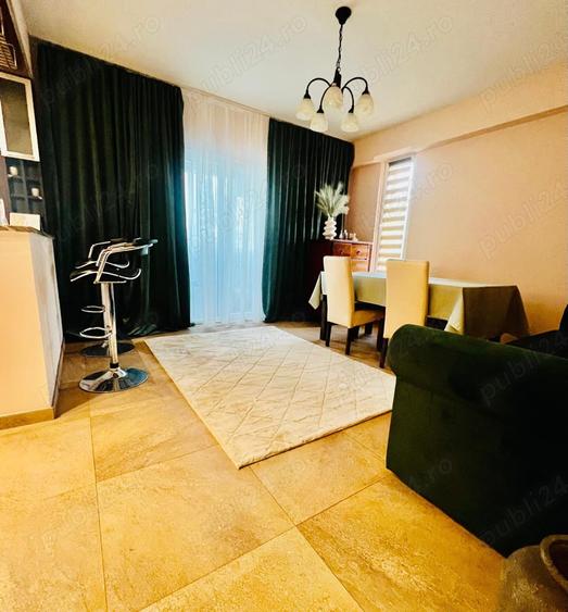 Apartament cu 3 camere decomandat în Rădăuți
