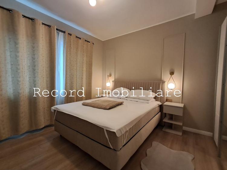 Apartament cu 2 camere semidecomandat în Aurel Vlaicu