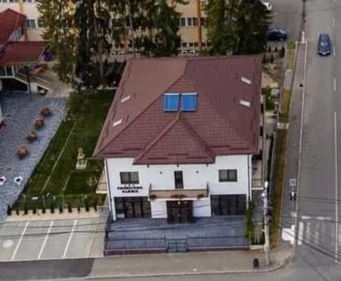 Spațiu comercial, de 502 mp, în Central